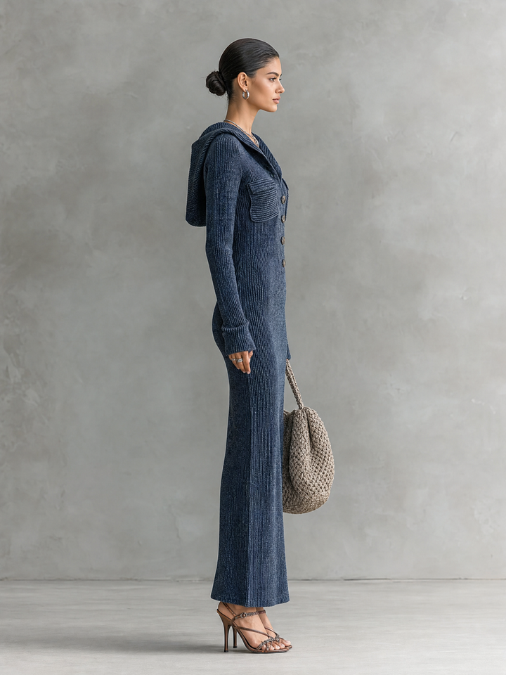 Vestido largo de punto con capucha, corte entallado para mujer