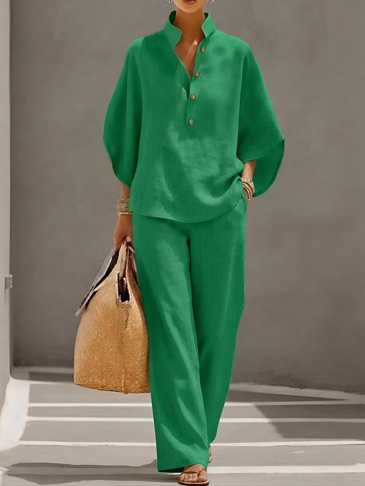 Vienna | Conjunto elegante de dos piezas con pantalón de pierna ancha y cuello